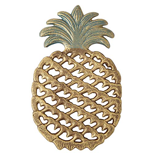 Cast Iron Pineapple Trivet - Decorative Cast Iron Trivet For Kitchen Or Dining Table - Vintage Rustic Design - Protect your Countertop from Hot Dishes - With Rubber PegsFeet - Recycled Metal